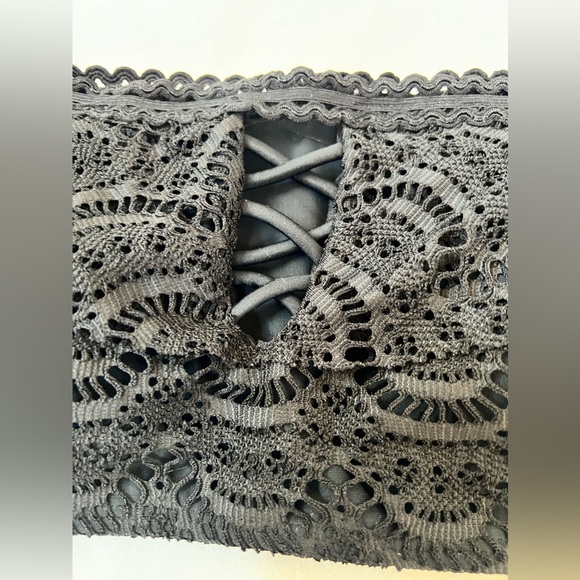 M BLACK BIKINI Lattice lace open weave Off Shoulder BOHEMIAN FLIRTY FEMININE NEW - Picture 4 of 5